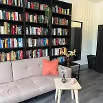 City-Apartment Mit Stil Und Charme In Bester Lage